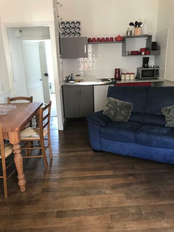 Apartament Le Petit Logement Pré-en-Pail Zewnętrze zdjęcie